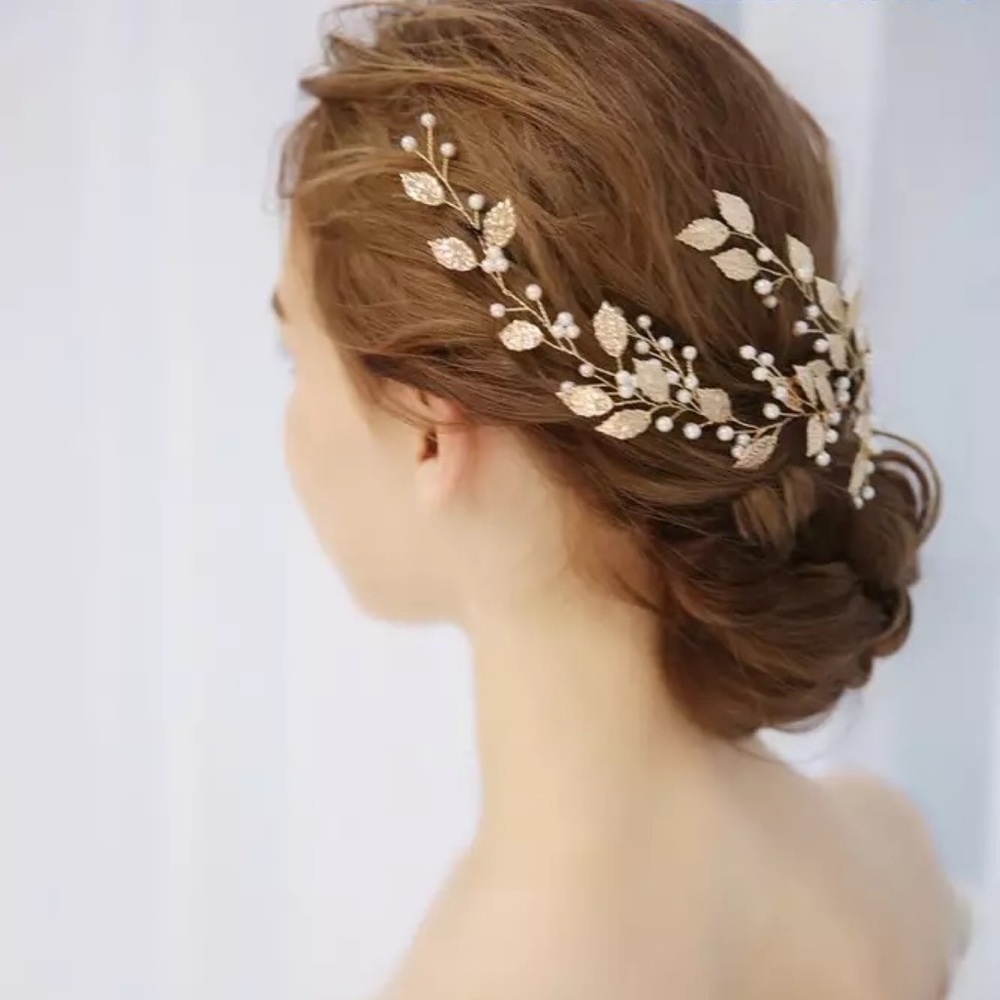 Renaissance Crystal Pearl Leaf Flower Headdress - Picture 4 of 16
